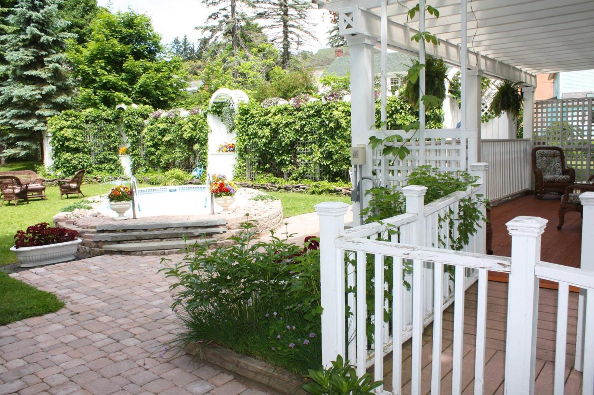 The White House Inn Cooperstown Esterno foto